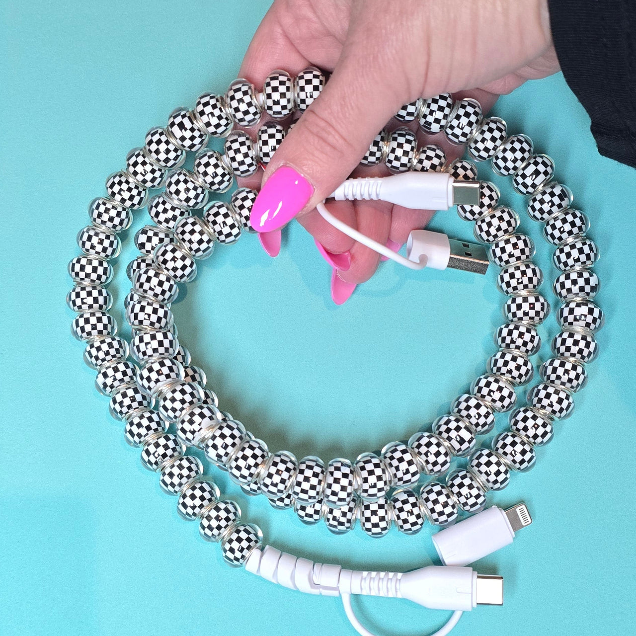 Checkered 4 in 1 Charger