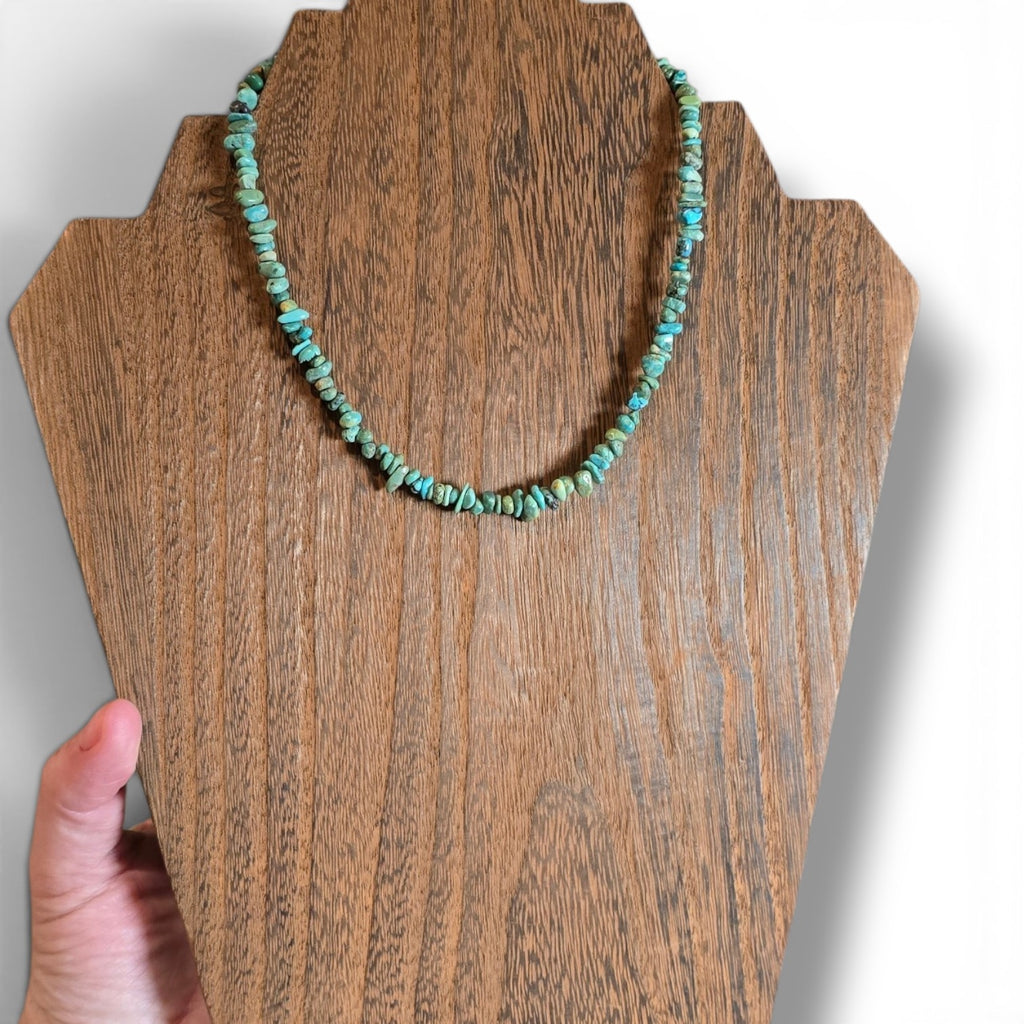 Kingman Turquoise & Sterling Chip Necklace 14 inches