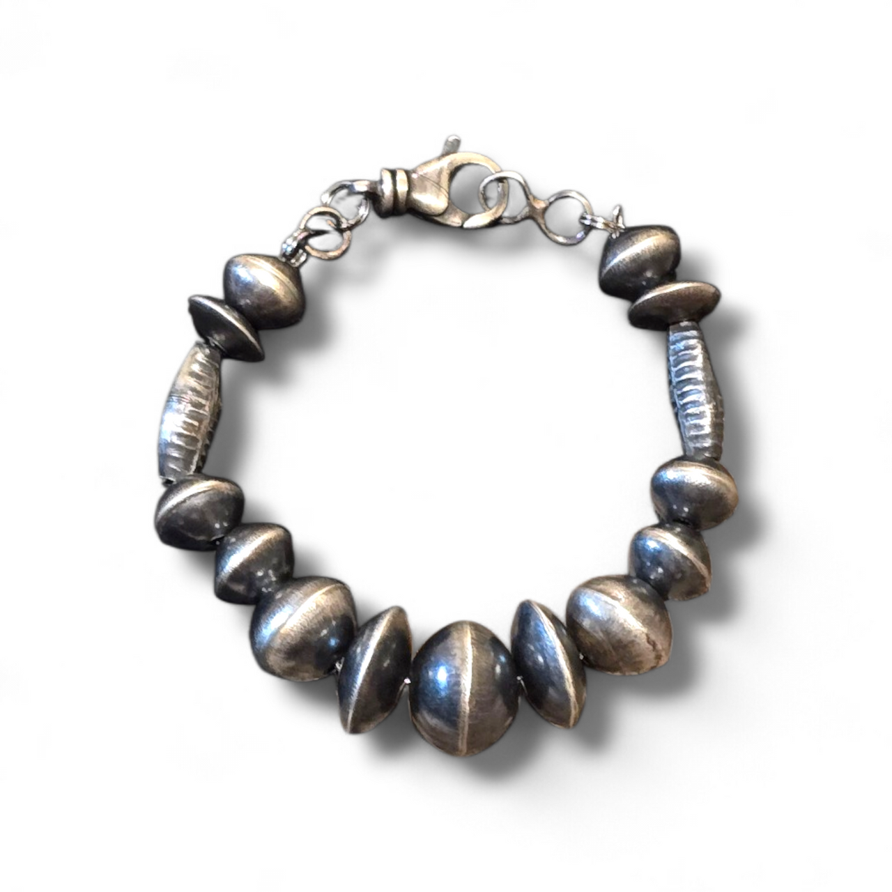 Native Made by Virginia Tso 15mm Center Navajo Pearl Surrounded by 13mm & 10mm Navajo Pearls Bracelet 7.5 inches