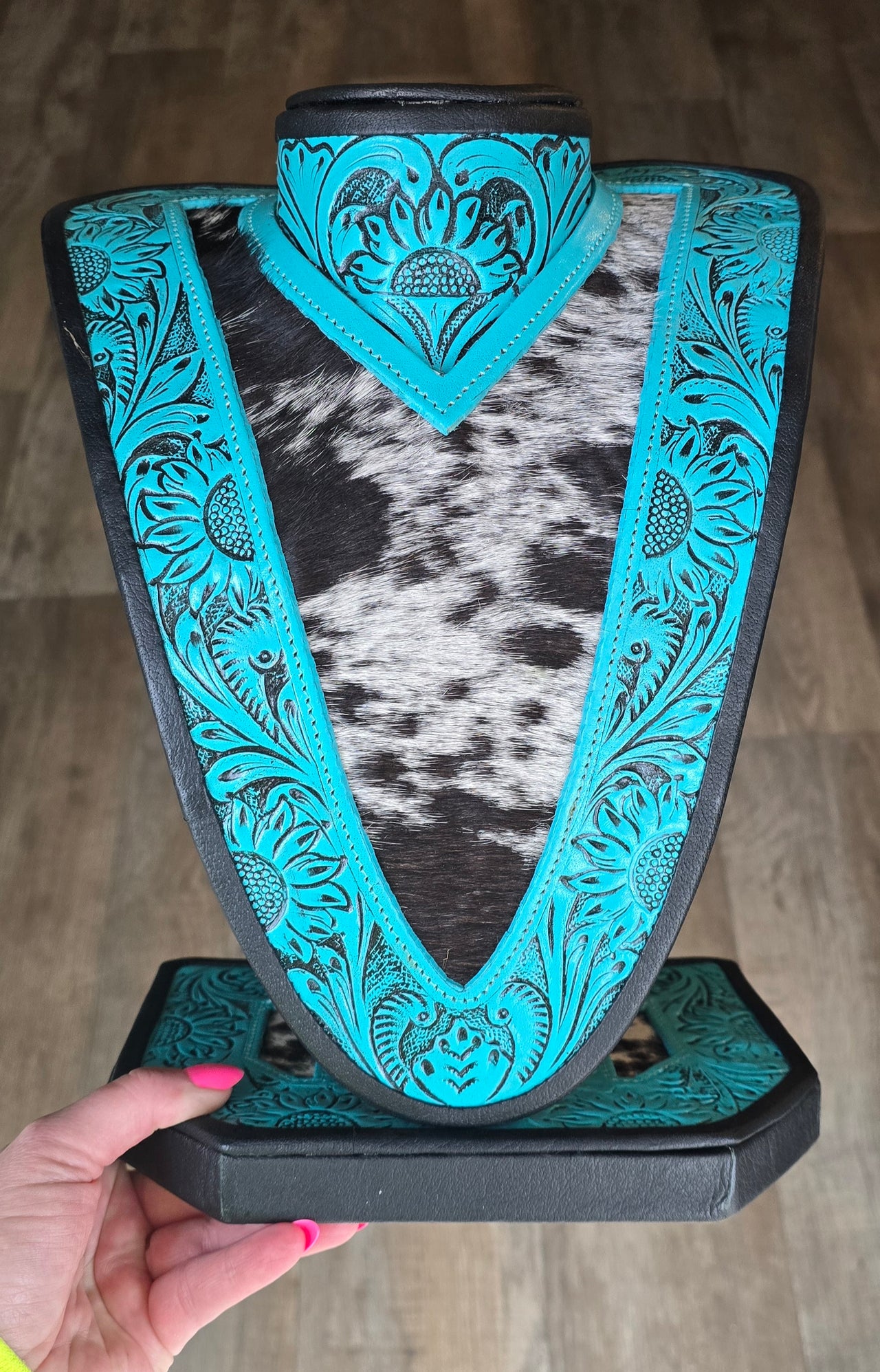 Turquoise Tooled Leather & Black & White Necklace Display