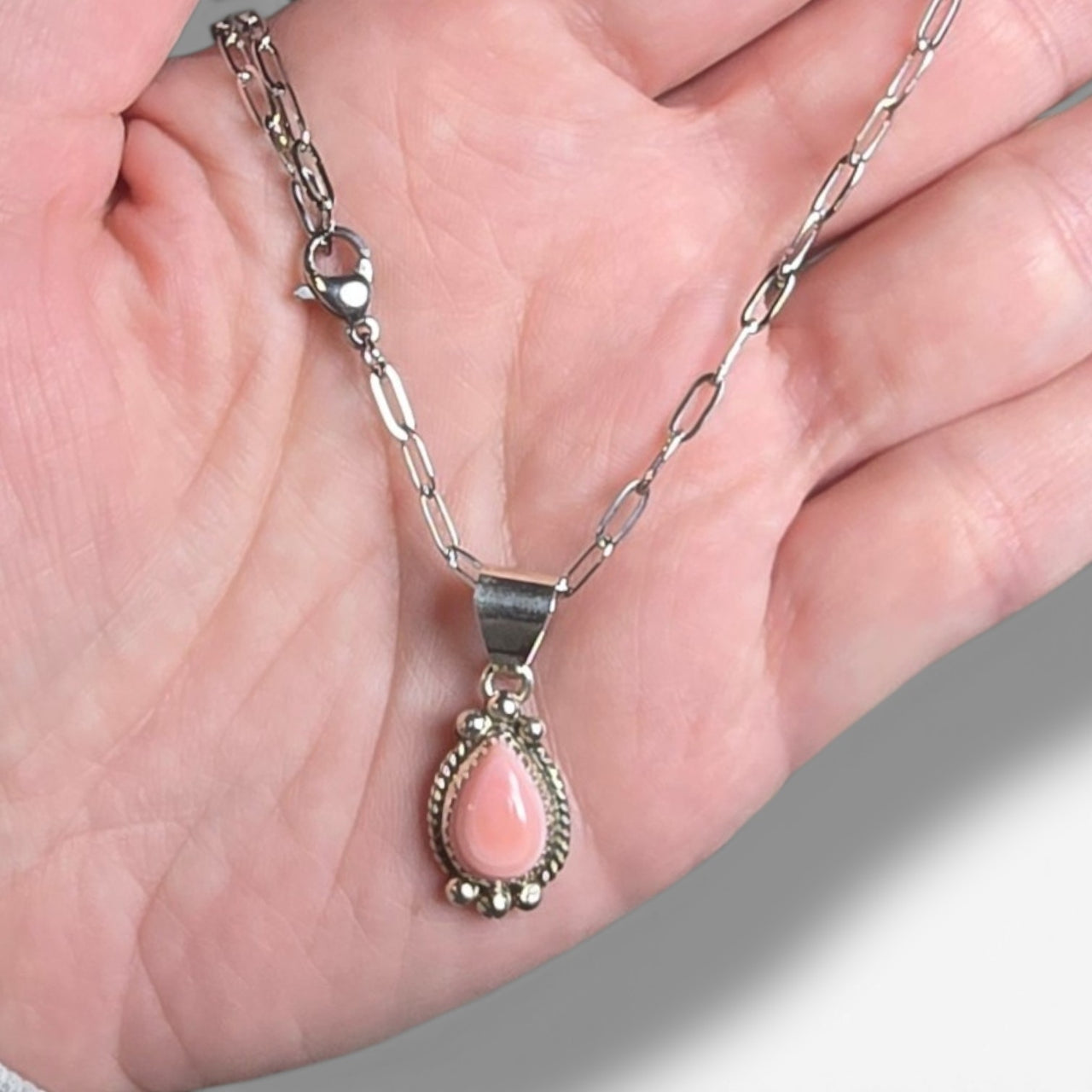 Native Made Pink Conch & Sterling Pendant With Free Stainless Steel Paper Clip Chain