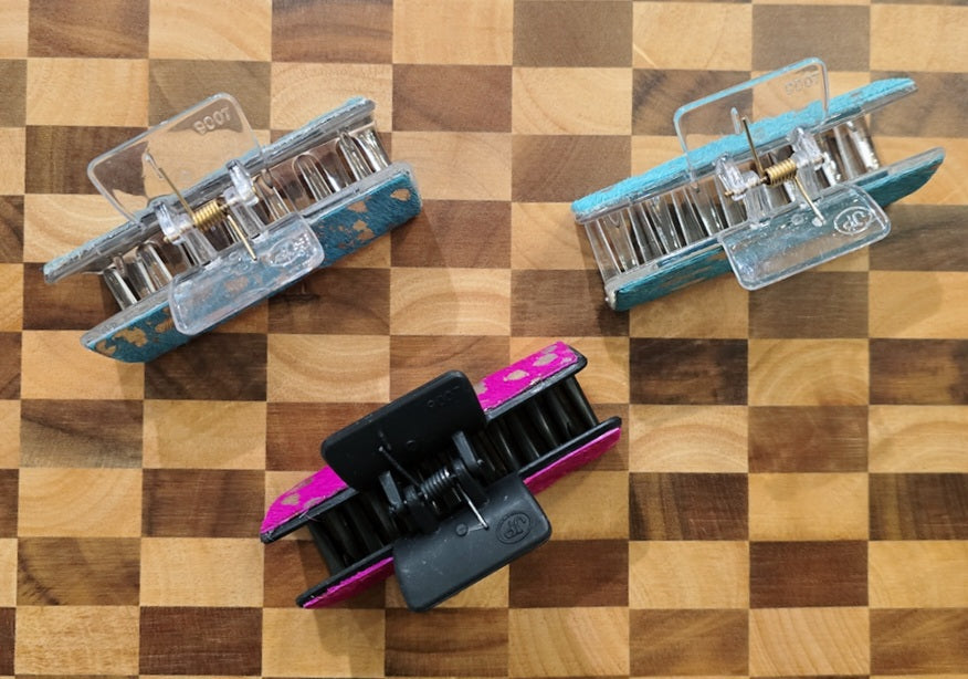 (Clearance) Hide Claw Clip