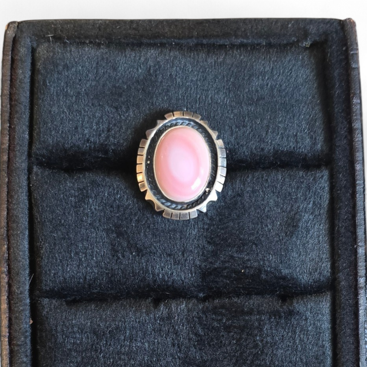 Amos Begay Pink Conch & Sterling Ring Size 9