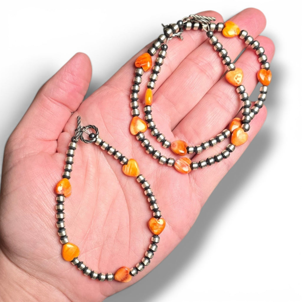 4mm Sterling Pearls & 8×4mm Spiny Oyster Hearts Bracelet 7 7/8 inches