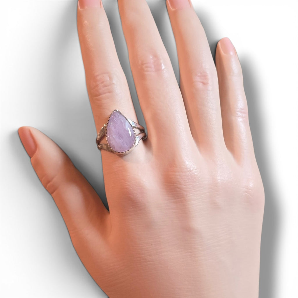 Native Made Kunzite & Sterling Ring Size 9
