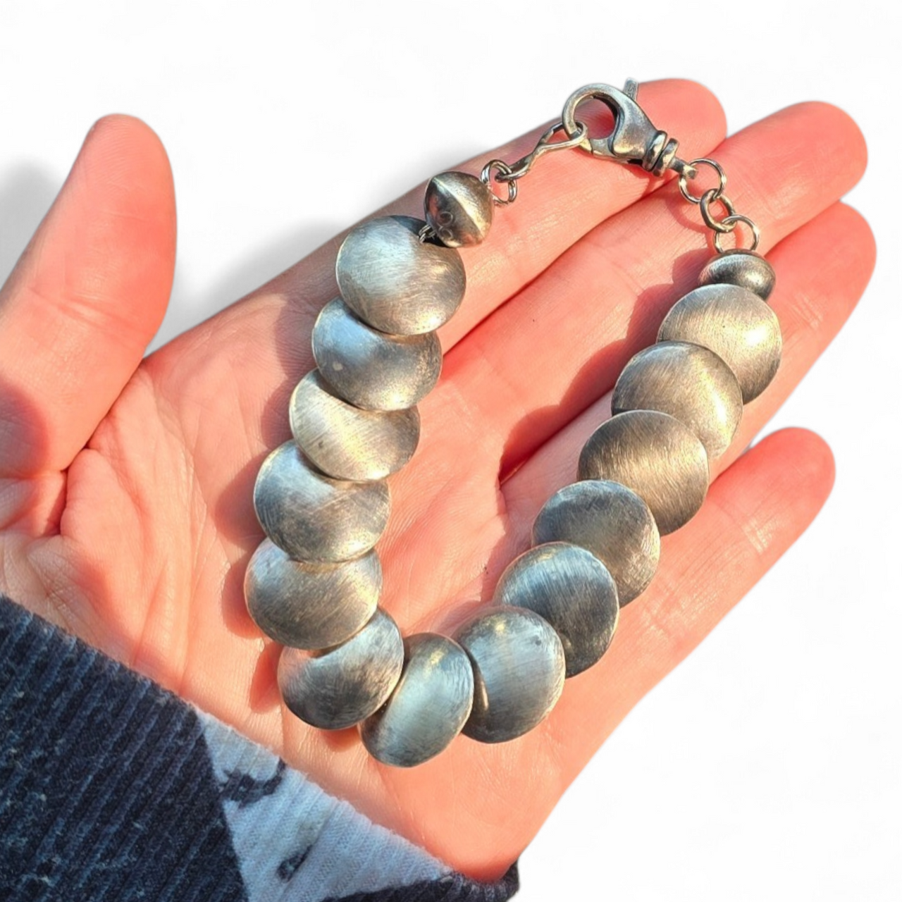 Virginia Tso Handmade Navajo Pillow Pearl Bracelet 8 inches