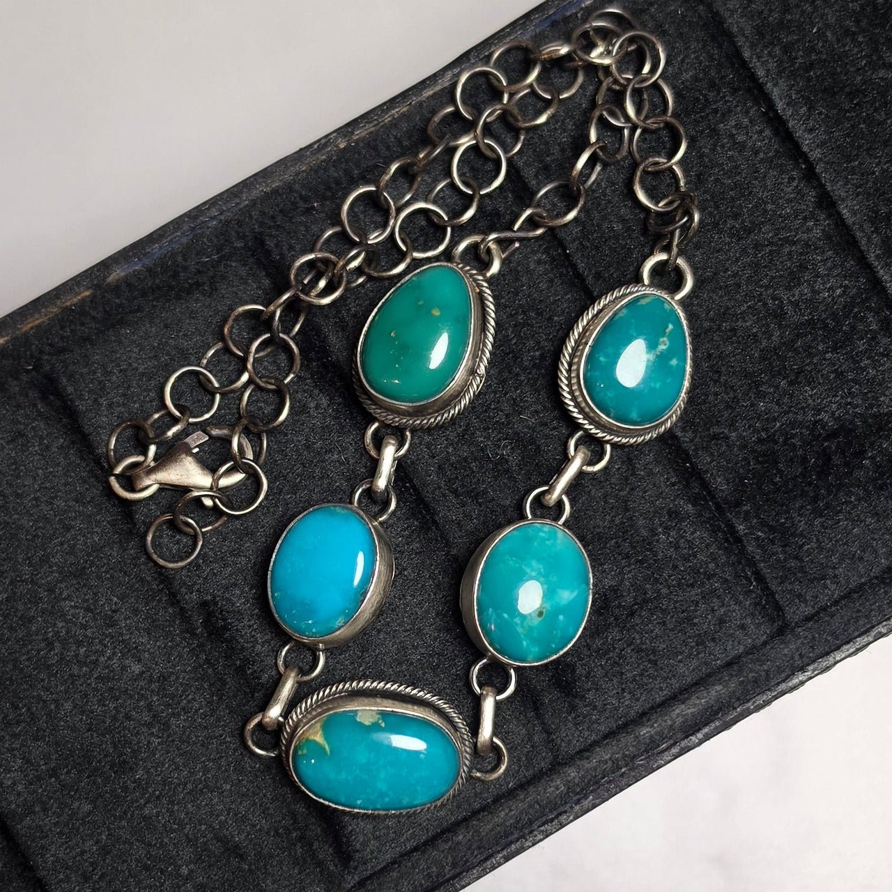 Native Made Royston Turquoise & Sterling Choker 15 inches