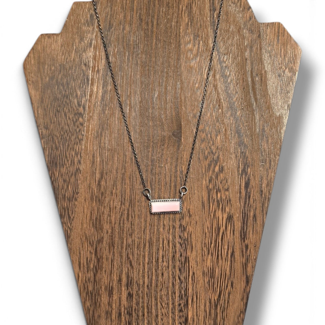 Native Made Pink Conch Dainty Bar