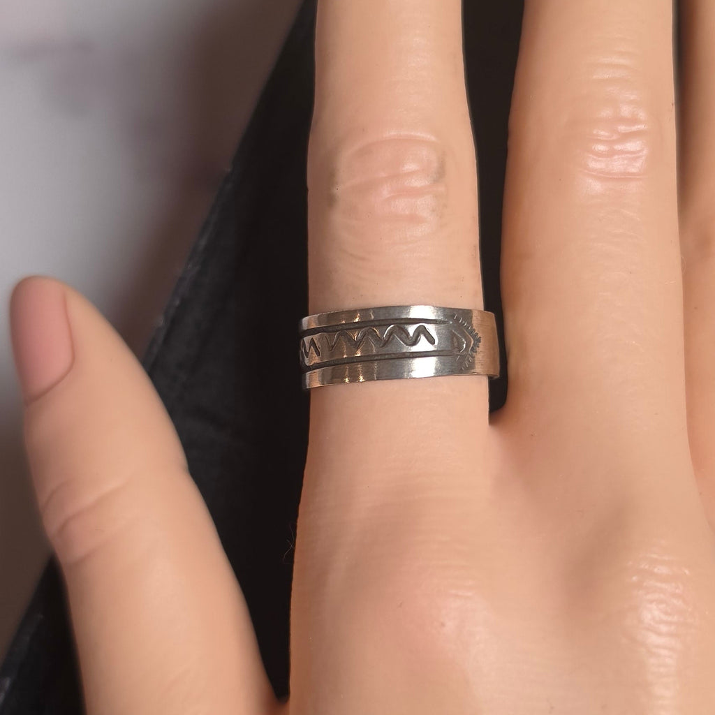 Native Made Sterling Band Size 8