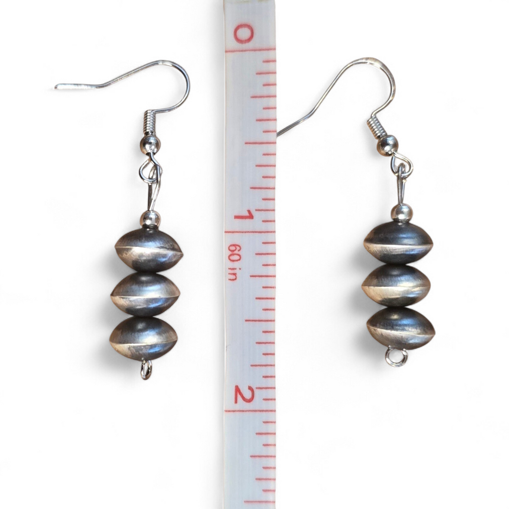 Tylena Nez 9.7mm Navajo Pearl Earrings (wholesale cost)